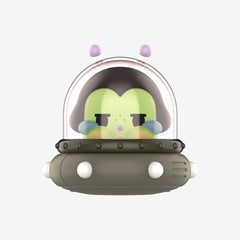 CRYBABY-CRYING-TO-THE-MOON-SITTING-SERIES-FIGURES