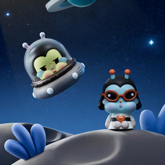 CRYBABY-CRYING-TO-THE-MOON-SITTING-SERIES-FIGURES