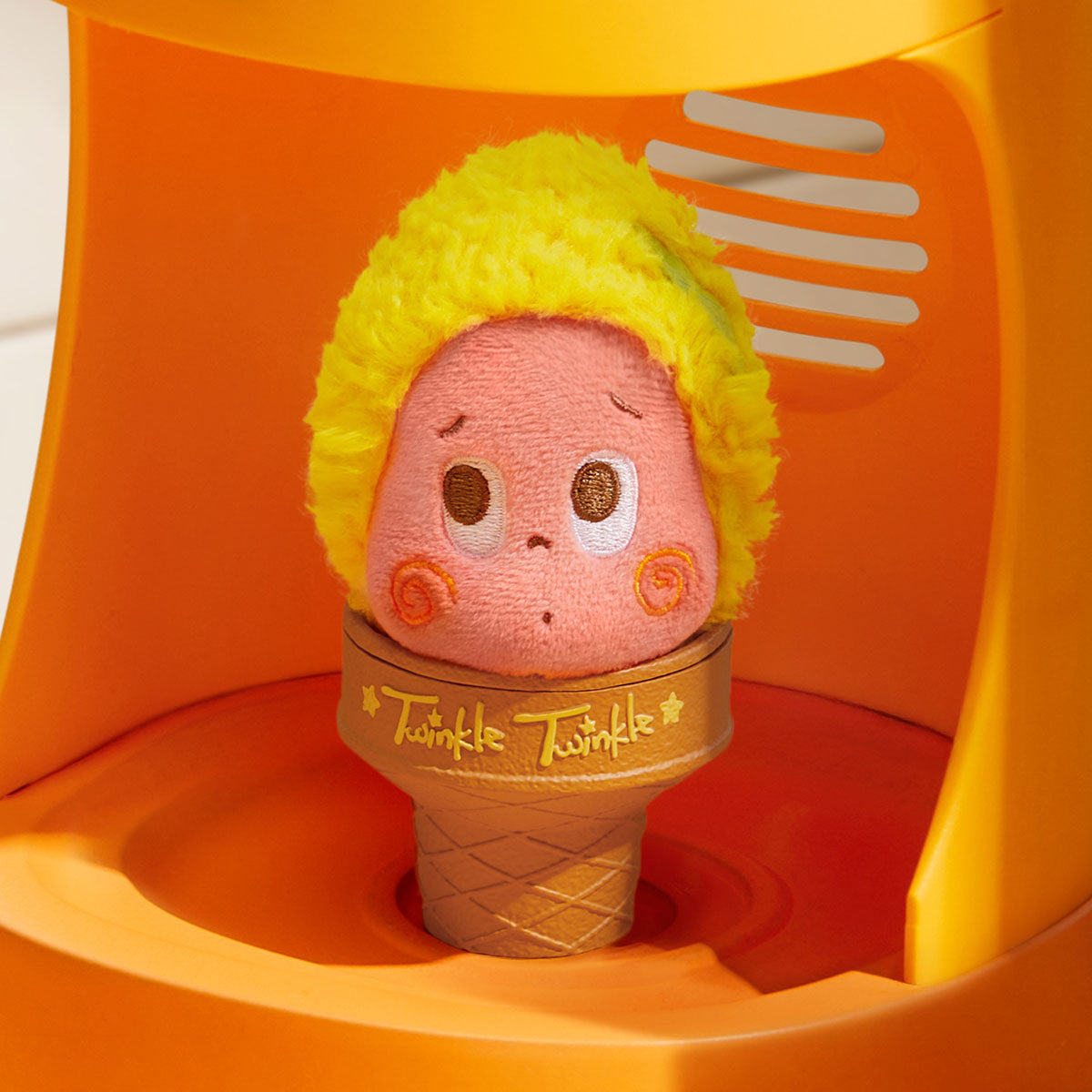 TWINKLE-TWINKLE-MOON-GELATO-Series-Ice-Cream-Plush-Pendant-Blind-Box