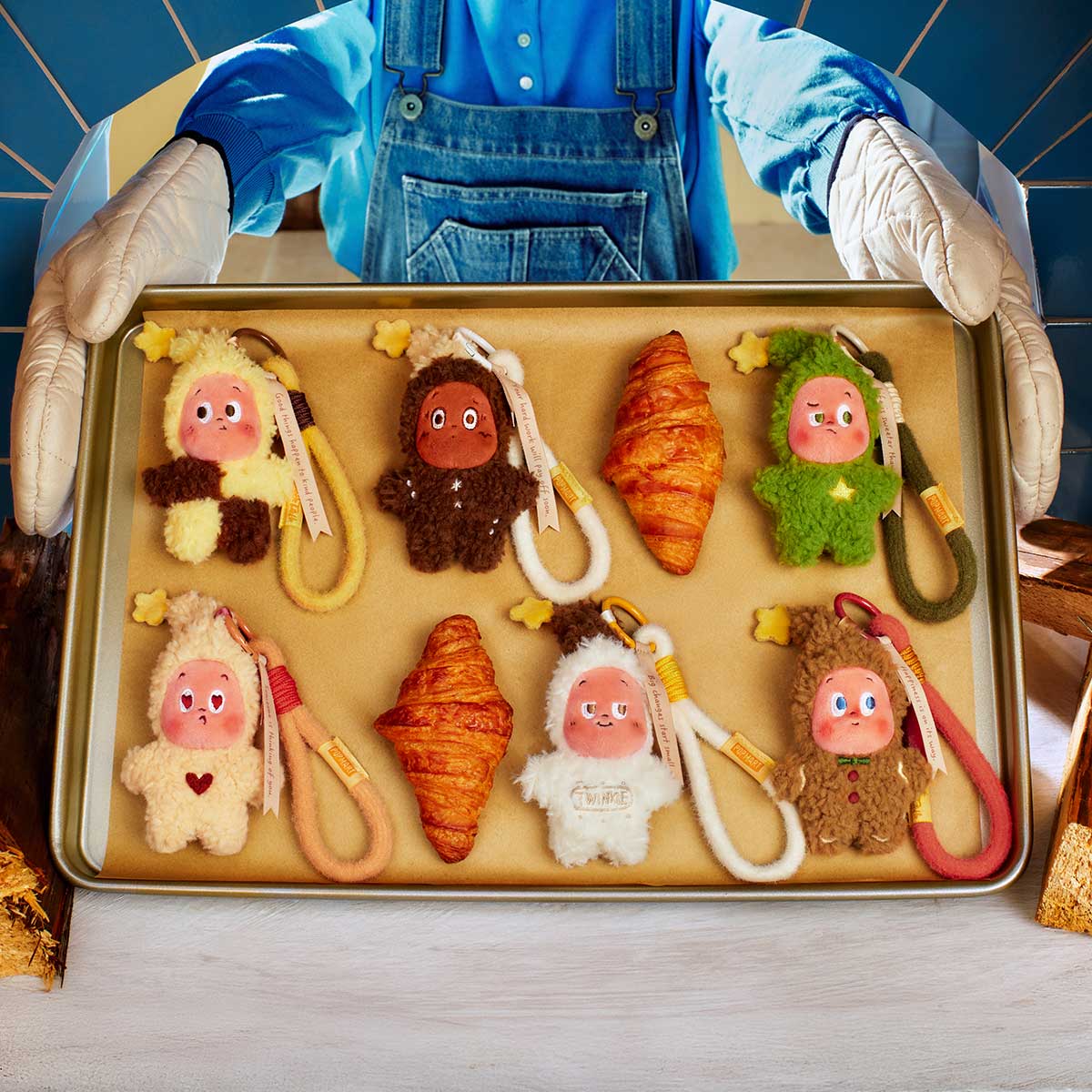 Trendy-Toy-Box-TWINKLE-TWINKLE-Savor-the-Moment-Series-Fresh-Baked-Mini-Cookies- Plush-Pendant