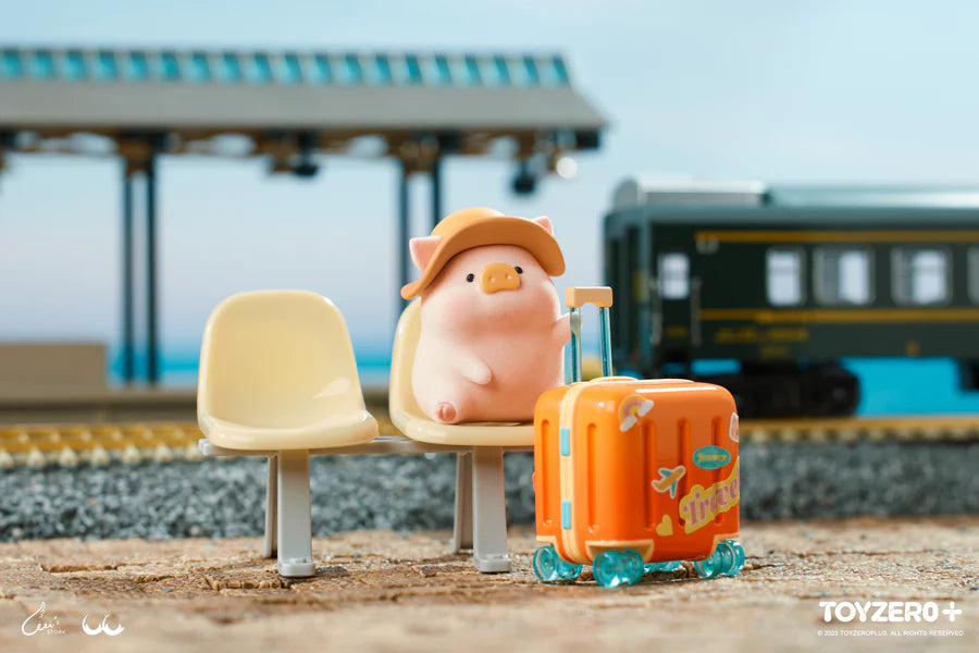 trendytoybox-LULU-THE-PIGGY-Travel Series